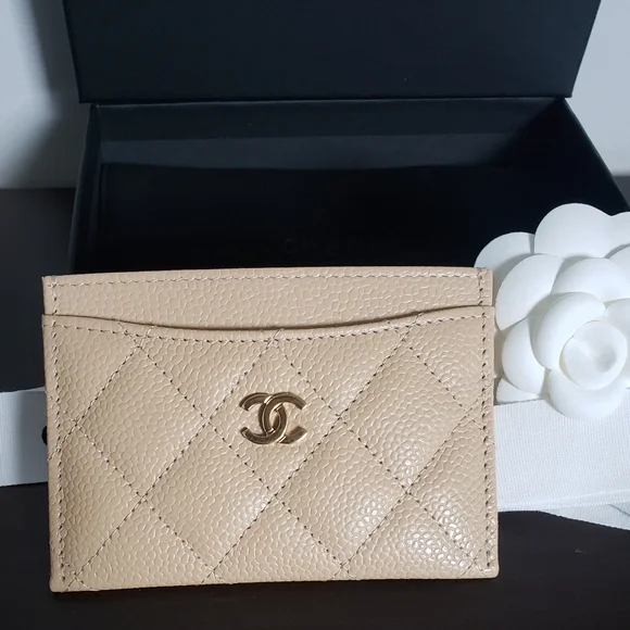Chanel Beige Clair Classic Cardholder - Picture 5 of 14